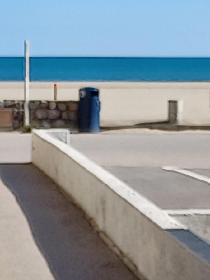 Juste A Cote De La Plage, Wifi Apartment Port-la-Nouvelle Exterior photo